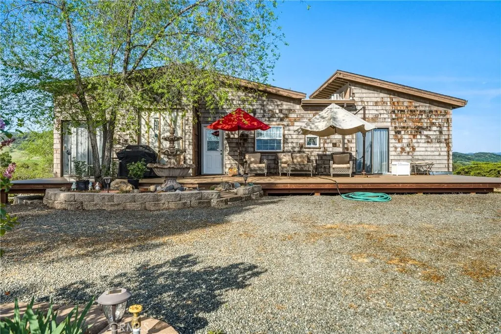 3245 Ackley Rd
