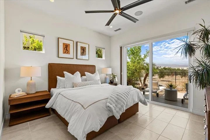 12-446 Fountain Dr-13