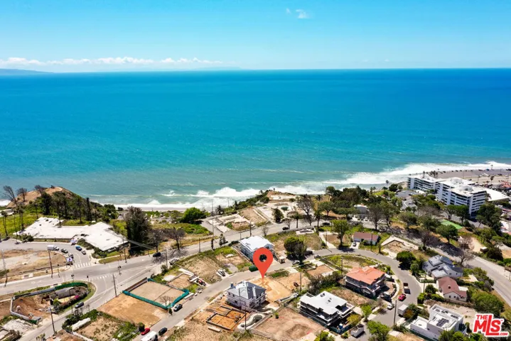 17053 Livorno Drive, Pacific Palisades, California 90272