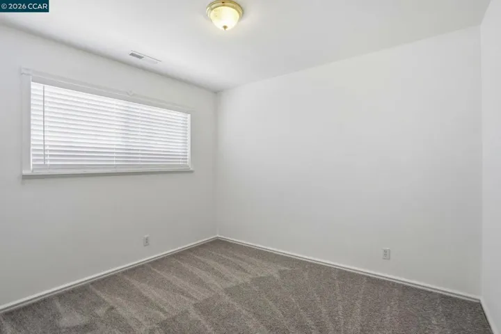 1370 Vine Ave, Martinez, California 94553