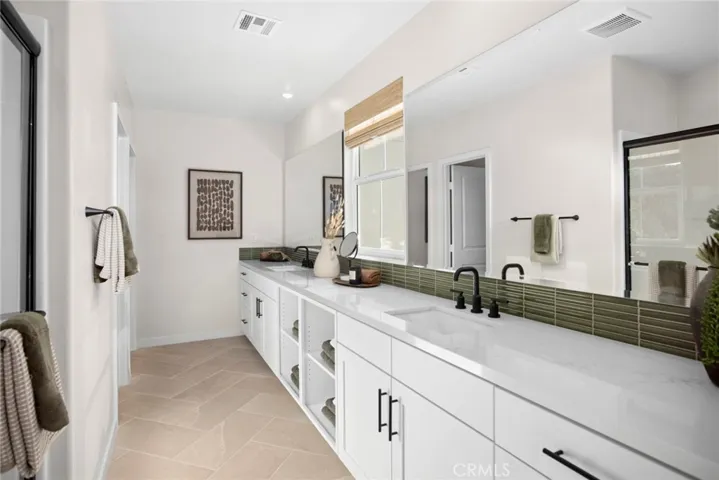 727 E. Route 66, Glendora, California 91740