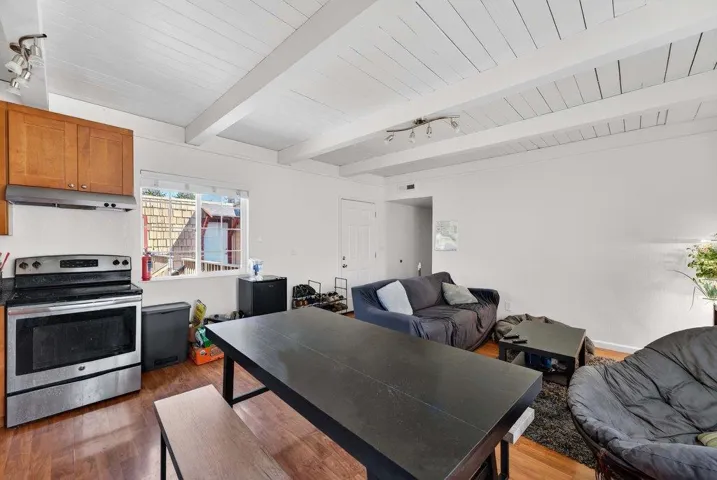 817 California Street, Santa Cruz, California 95060