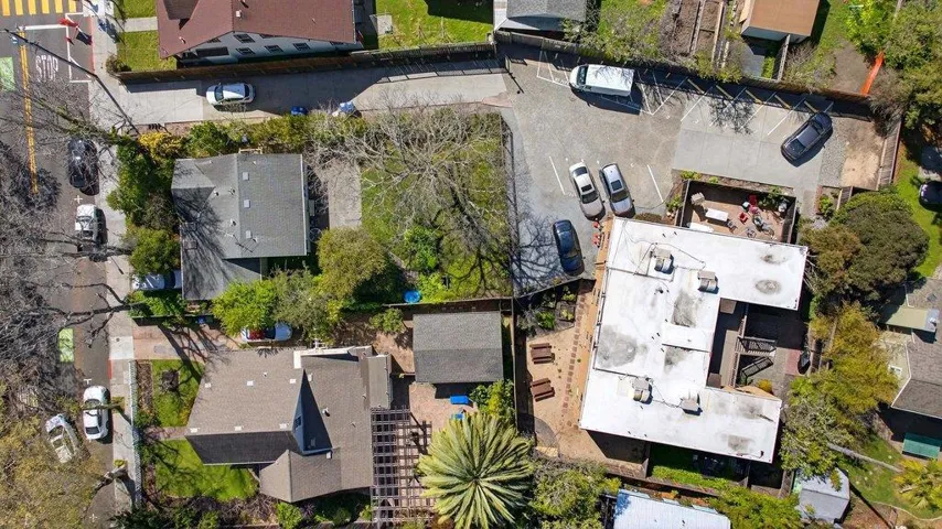817 California Street, Santa Cruz, California 95060