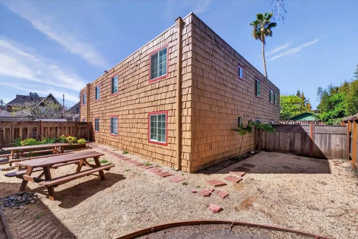 817 California Street, Santa Cruz, California 95060