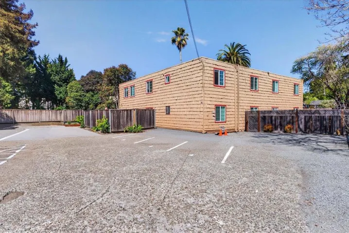 817 California Street, Santa Cruz, California 95060