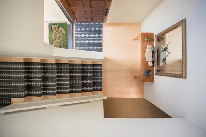 7 Via Joaquin 5, Monterey, California 93940