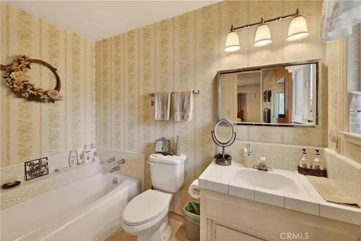 3276 E Olive Avenue, Merced, California 95340