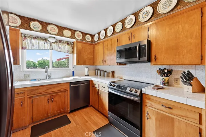 3276 E Olive Avenue, Merced, California 95340