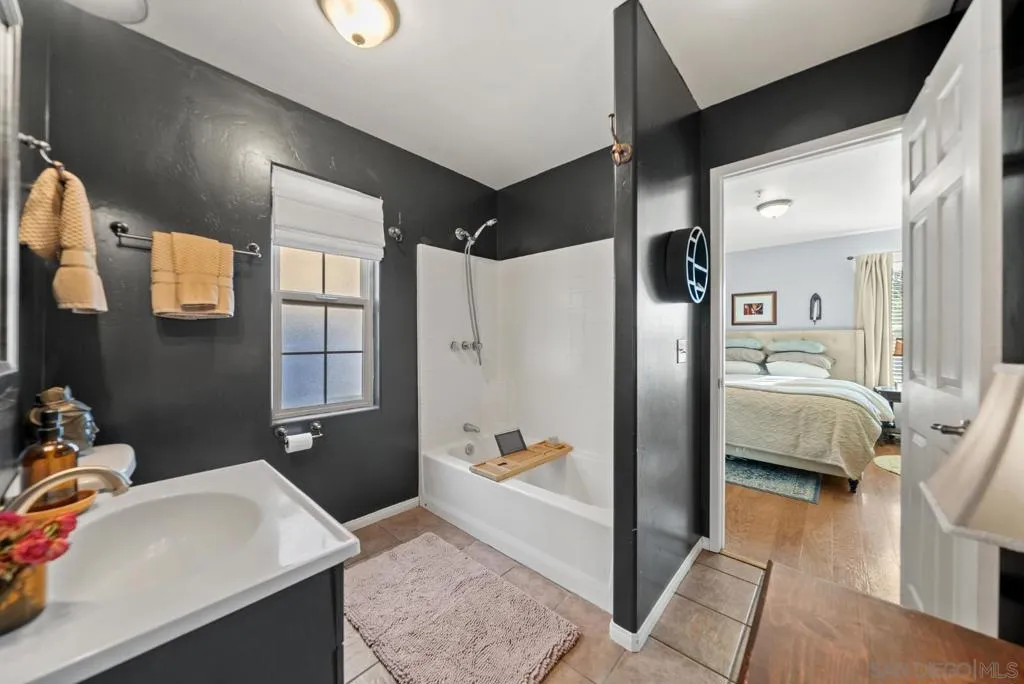 Jack & Jill Bathroom