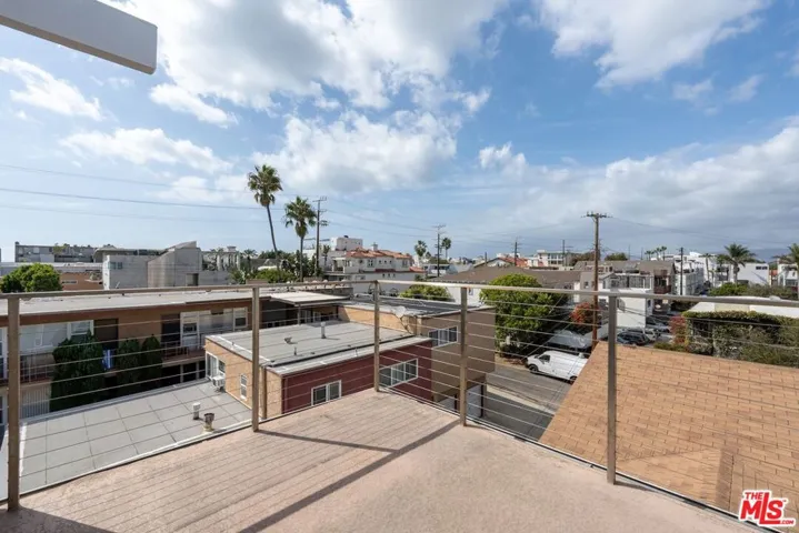 110 Fleet Street, Marina Del Rey, California 90292