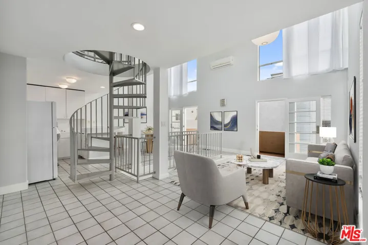 110 Fleet Street, Marina Del Rey, California 90292
