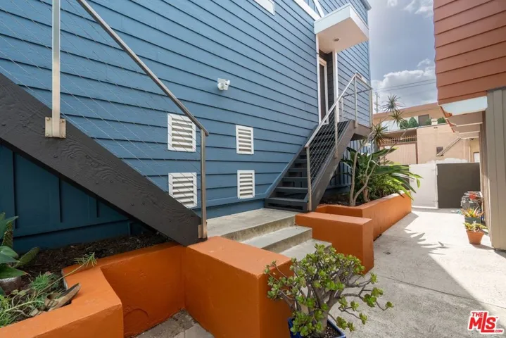 110 Fleet Street, Marina Del Rey, California 90292