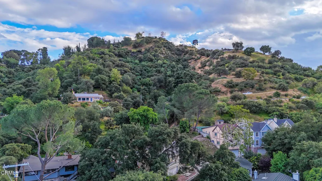 DJI_20260414090105_0100_D