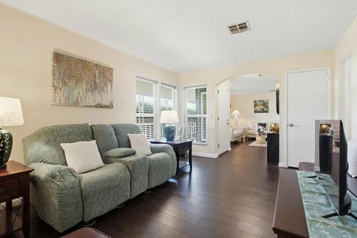 276 N El Camino Real 220, Oceanside, California 92058