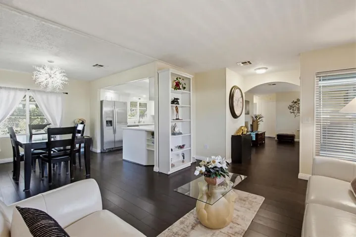 276 N El Camino Real 220, Oceanside, California 92058