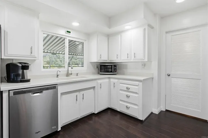 276 N El Camino Real 220, Oceanside, California 92058