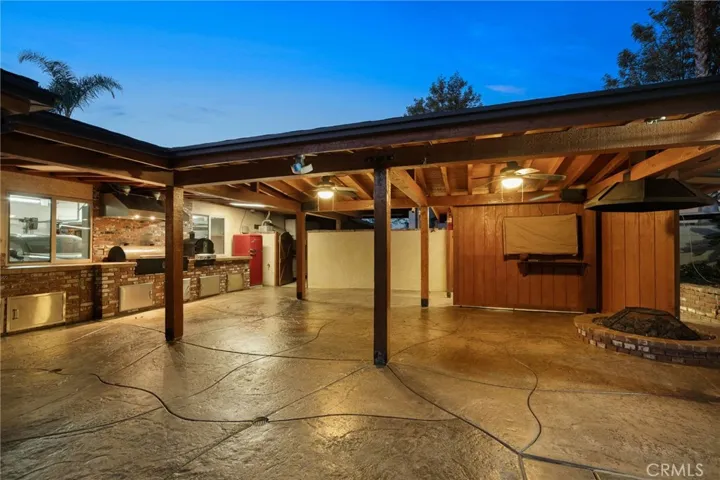 5334 Agate Street, Jurupa Valley, California 92509