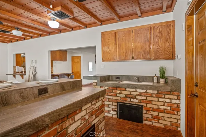 5334 Agate Street, Jurupa Valley, California 92509