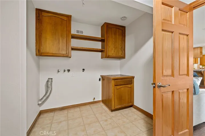 5334 Agate Street, Jurupa Valley, California 92509