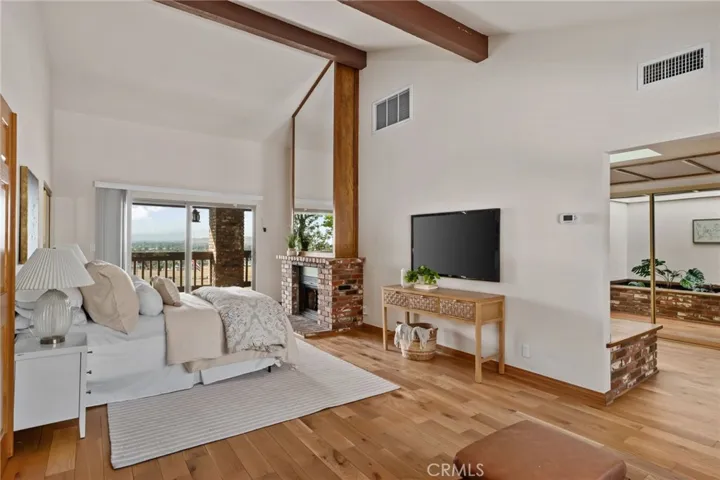5334 Agate Street, Jurupa Valley, California 92509