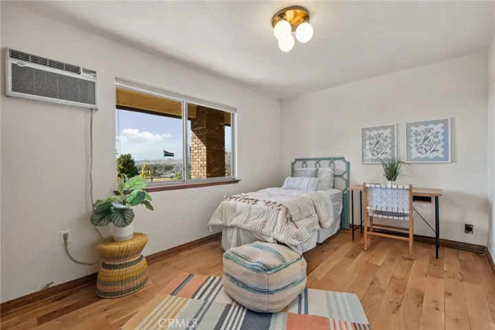 5334 Agate Street, Jurupa Valley, California 92509
