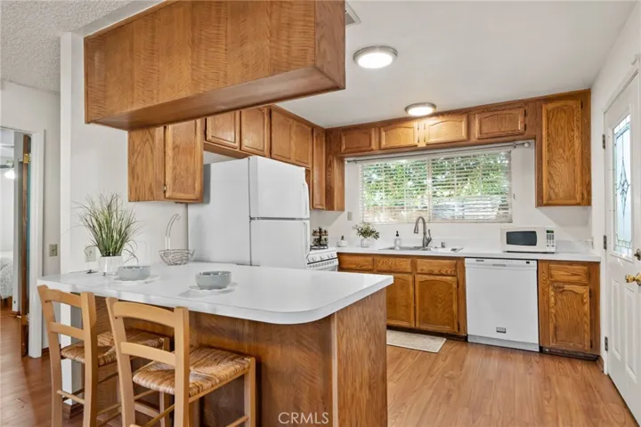 5334 Agate Street, Jurupa Valley, California 92509