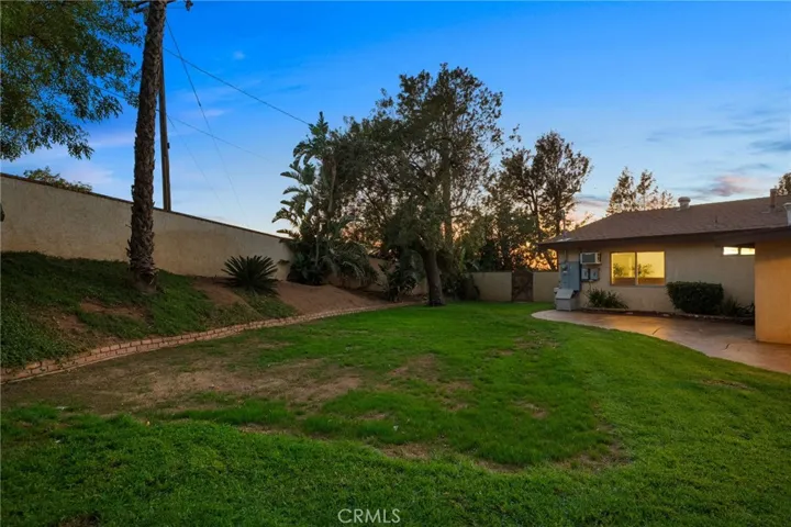 5334 Agate Street, Jurupa Valley, California 92509