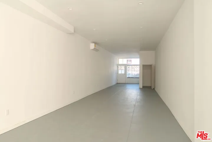 14426 Friar Street, Van Nuys, California 91401