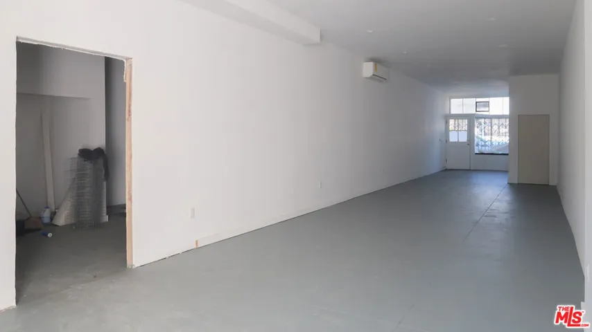 14426 Friar Street, Van Nuys, California 91401