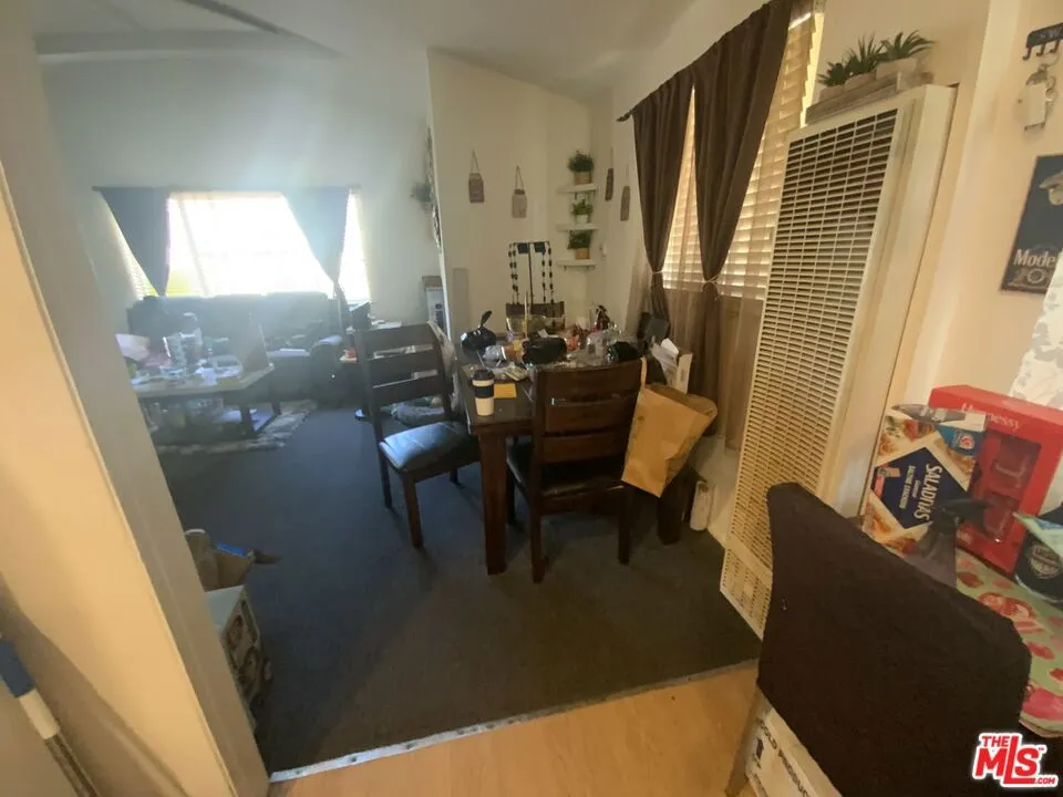 Entry Way to Dining Area