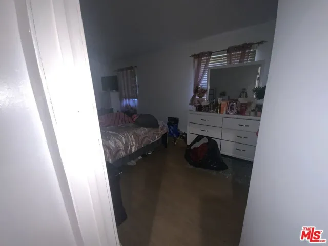 2nd Bedroom Entryway