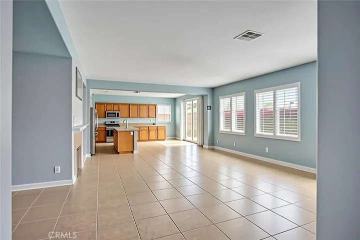 Family roon virtual staging