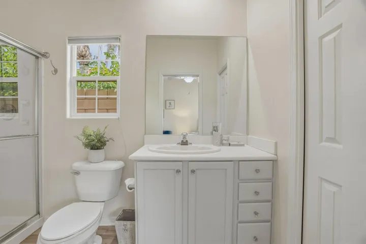 79516MorningGloryCt-29