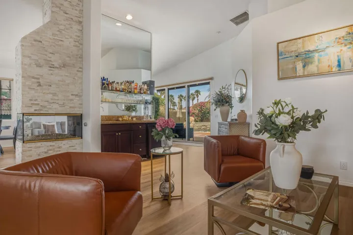79516MorningGloryCt-12