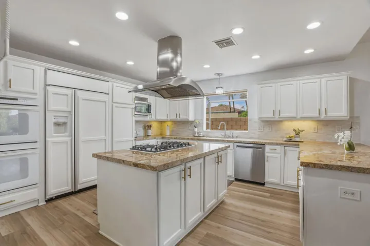 79516MorningGloryCt-15