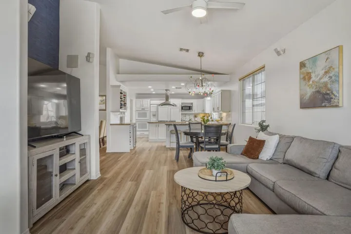 79516MorningGloryCt-25