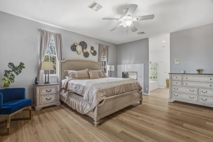 79516MorningGloryCt-38