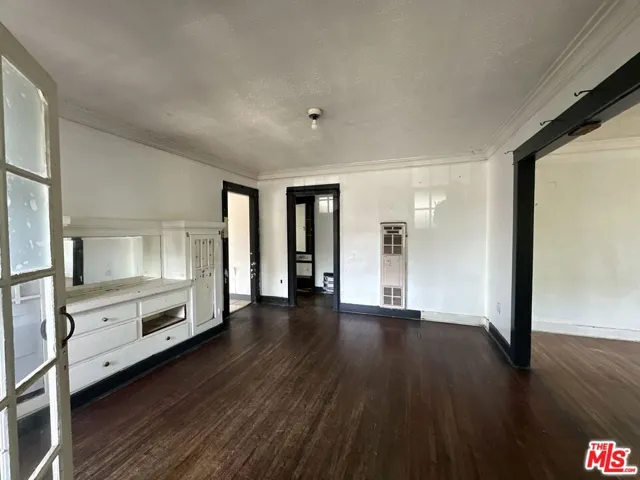 Upstairs - 2 Bedroom