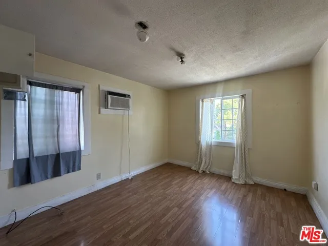 Upstairs - 2 Bedroom