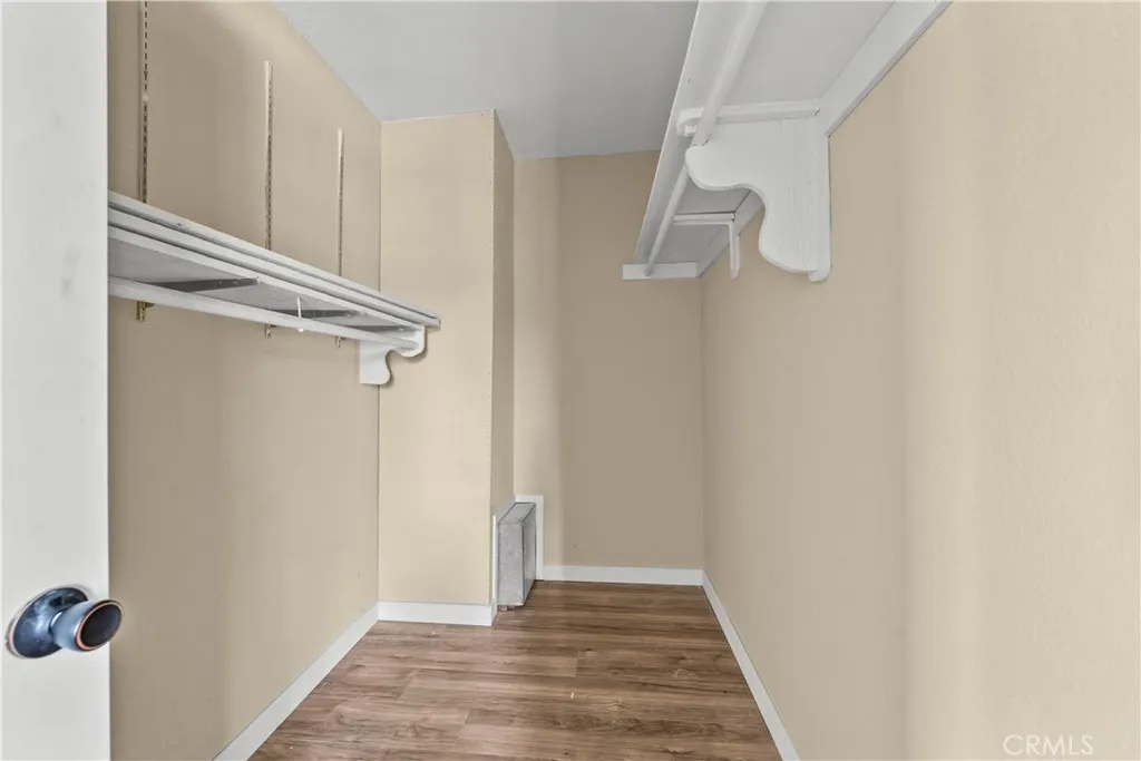 Walk In Closet