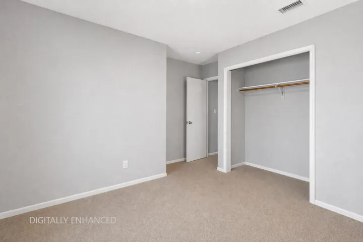kent pl room2