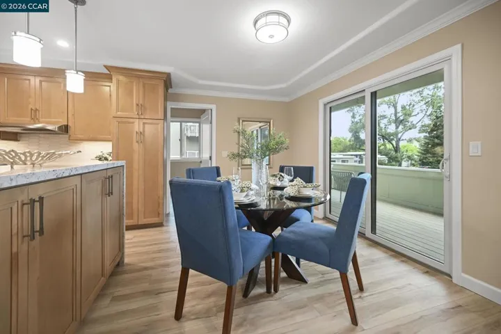 Kitchen Dining Area  & Open Deck