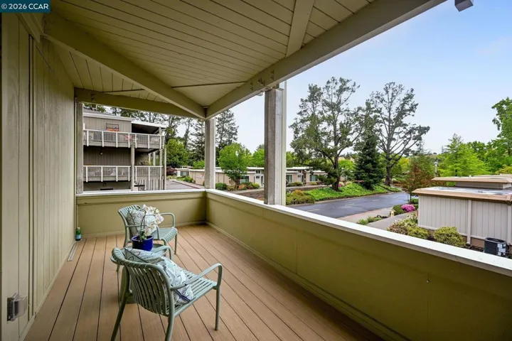 Private Deck