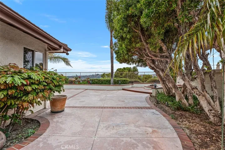 27515 Paseo Toluca, San Juan Capistrano, California 92675