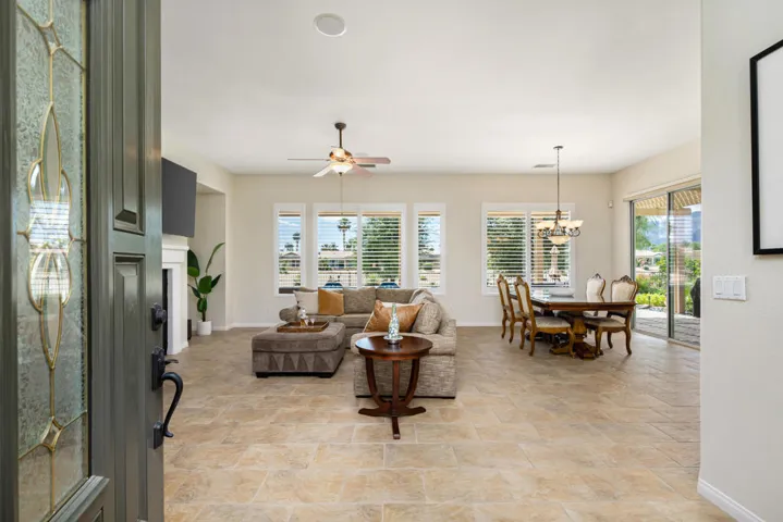 81819 Brittlebush L