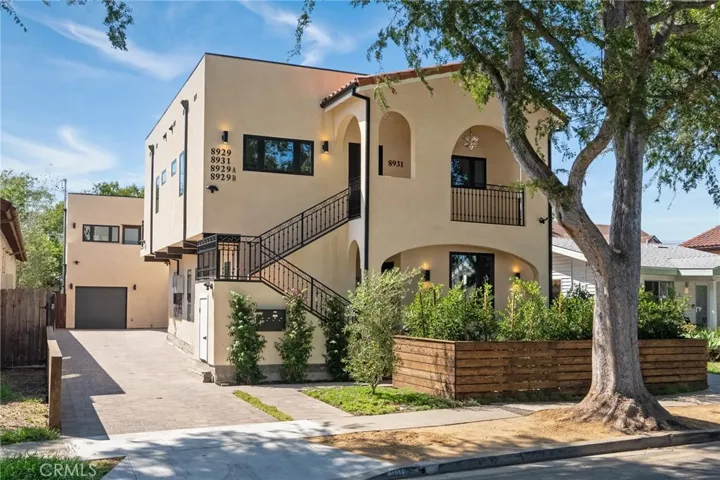 8929 Hubbard Street, Culver City, California 90232