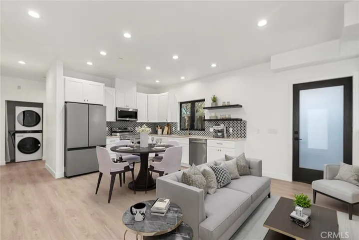 8929 Hubbard Street, Culver City, California 90232