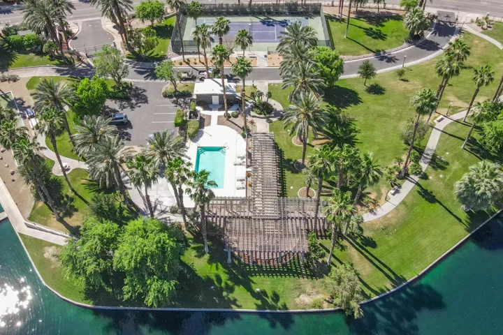 Community Pool/Sports Courts
