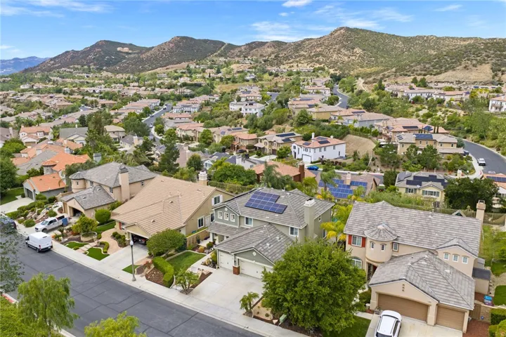 27555 Paper Bark Avenue, Murrieta, California 92562