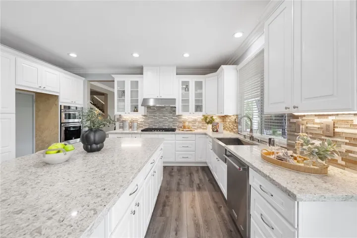 27555 Paper Bark Avenue, Murrieta, California 92562